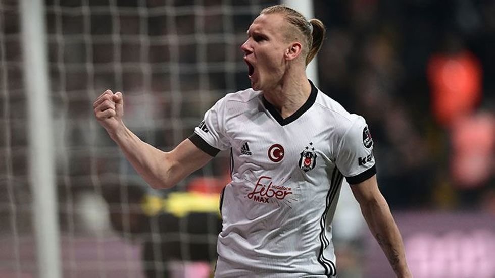 'Flaş! Domagoj Vida imzayı attı! 2+1 yıllık transfer