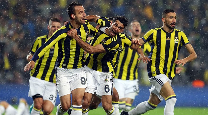 'Flaş! Fenerbahçe'nin yeni stoperi geliyor! Herkesi şaşırtacak isim
