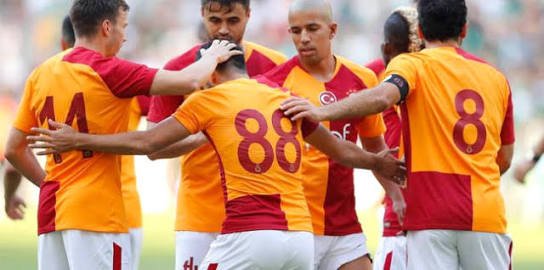 'Flaş! Galatasaray'da UEFA için 3 isim belirlendi! Kadro dışı...