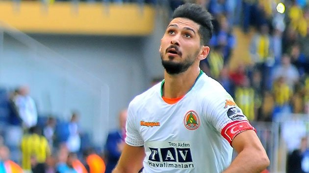 <h2>Galatasaray’da Emre Akbaba tamam! Sıra Alanyaspor’da...</h2>