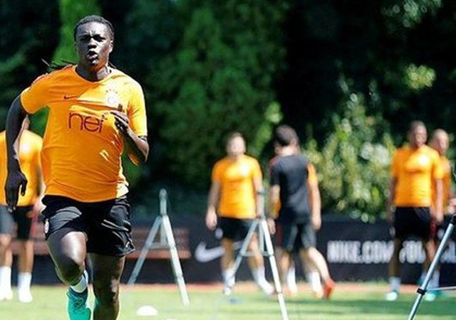 <h2>Galatasaray’da Gomis’e rest!</h2>