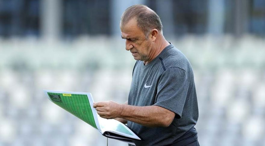 'Galatasaray'da transfer şanssızlığı! Dünya Kupası...