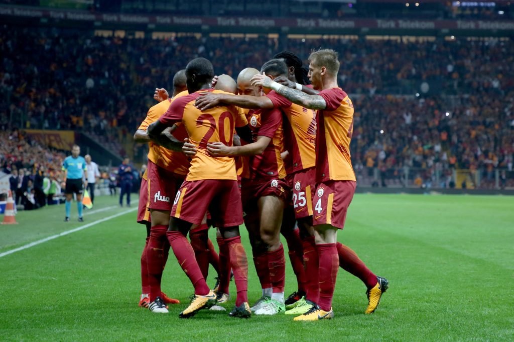 'Galatasaray'ın bitmeyen transfer aşkı! Sürpriz gelişme
