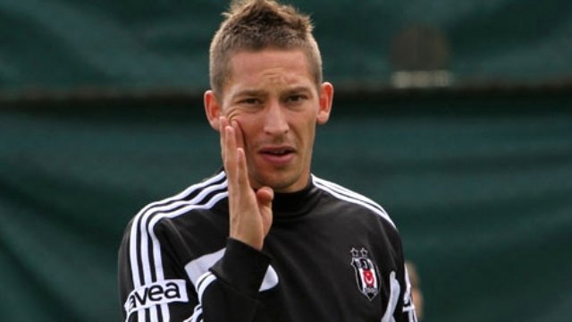 'İşte Filip Holosko'nun Beşiktaş'a transferde önerdiği isim