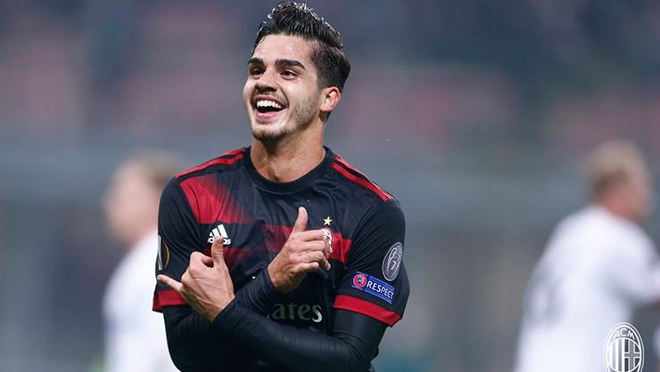 <h2>İşte Galatasaray’ın yeni yıldızı: Andre Silva</h2>