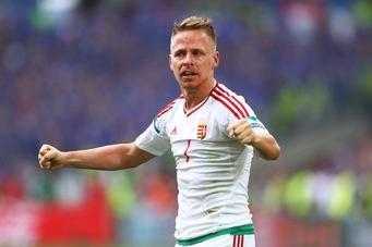 Keisuke Honda - 32 yaşında 10 numara