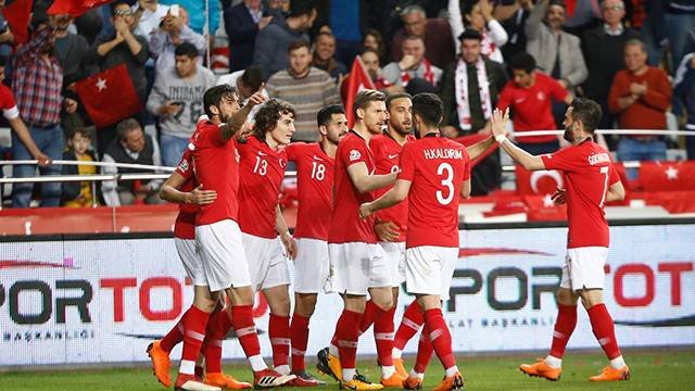 'Mbappe, Rashford, Pulisic... En iyiler arasında 1 Türk!