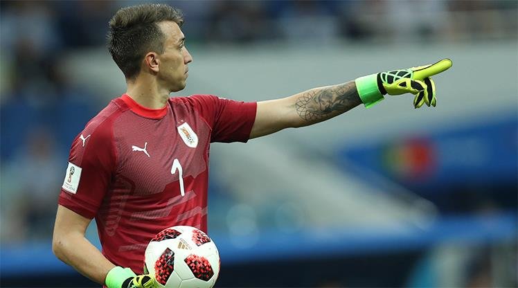 'Muslera'nın transferi için Galatasaray'dan flaş karar