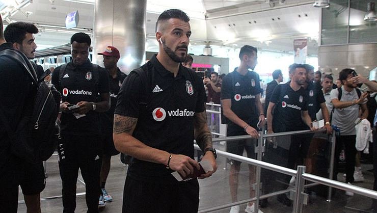 <h2>Negredo’nun peşinde 3 İspanyol ekip</h2>