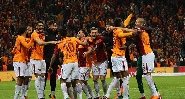 'Tunus'ta Galatasaray çılgınlığı! Tam 40 bin kişi...