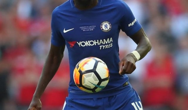 'Ve Damien Comolli gidiyor! Chelsea ile maaş pazarlığı