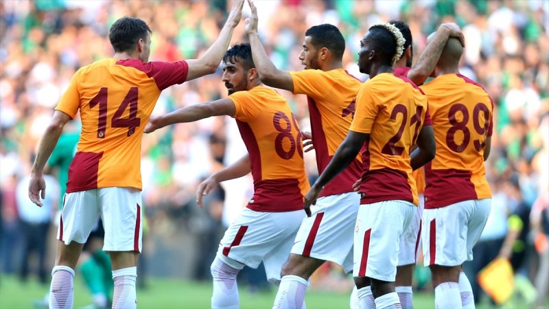'Ve Galatasaray'dan bir şaşırtan transfer daha geldi! Resmen açıklandı, 16'lık genç