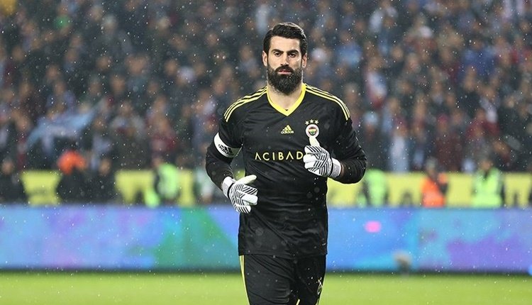 'Volkan Demirel için flaş karar! Fenerbahçe'den gidiyor mu?