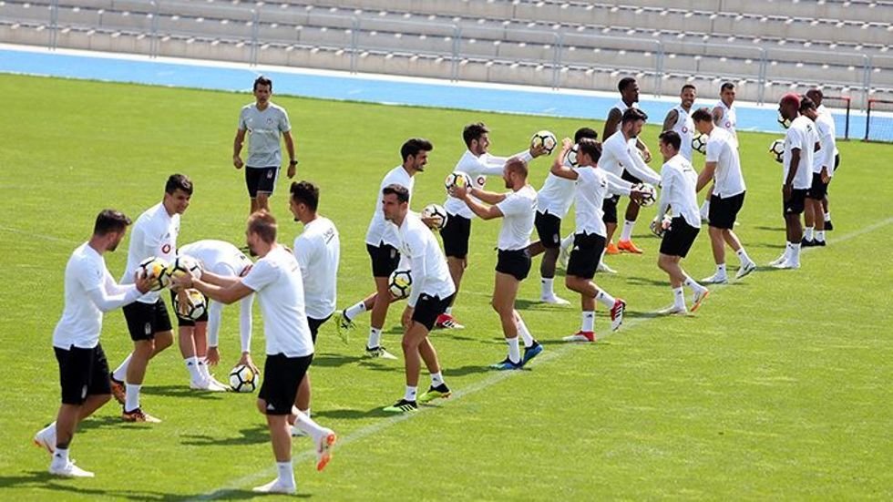 'Yıldız futbolcudan flaş itiraf! 