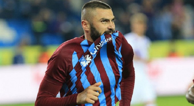' Beşiktaş'ta flaş karar! Burak Yılmaz...