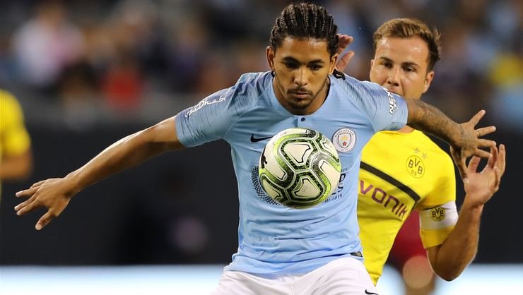 <h2> Galatasaray’ın gözü Douglas Luiz’de</h2>