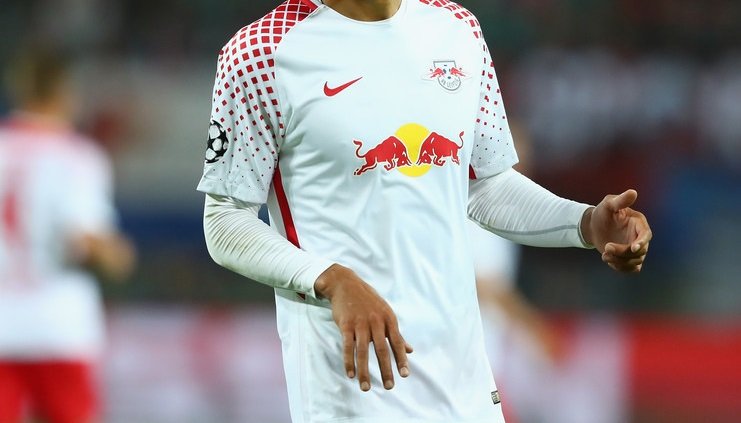 'Basel elendi, Fenerbahçe'ye transfer müjdesi! Yıldız oyuncu kapıda