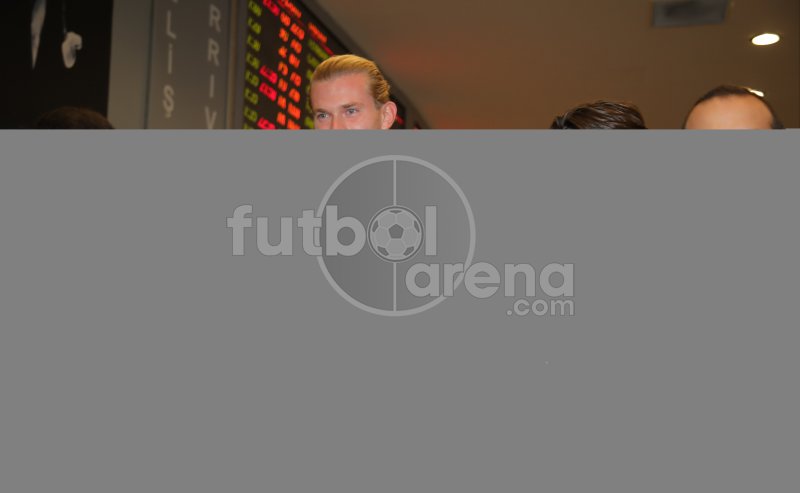 'FutbolArena, Karius'un İstanbul'a gelişinde