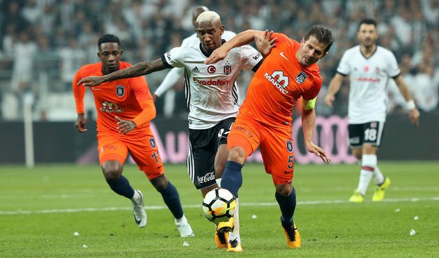 'Beşiktaş'tan sürpriz hamle! Başakşehir'den transfer