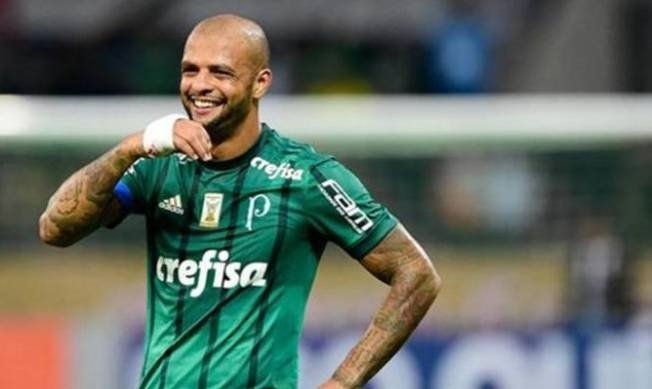 'Felipe Melo yine yaptı yapacağını! Benfica...