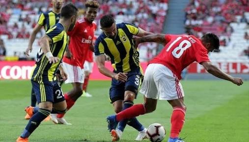 'Fenerbahçe - Benfica maçı öncesi büyük sürpriz 