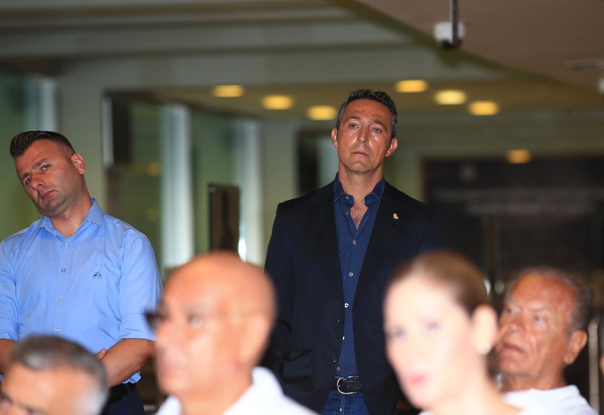 <h2>Fenerbahçe taraftarından Ali Koç’a büyük destek</h2>