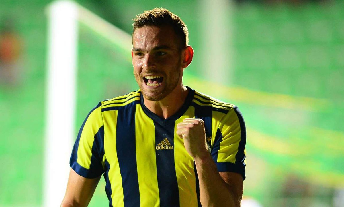 'Fenerbahçe transferde sessiz bekliyor! İmza an meselesi