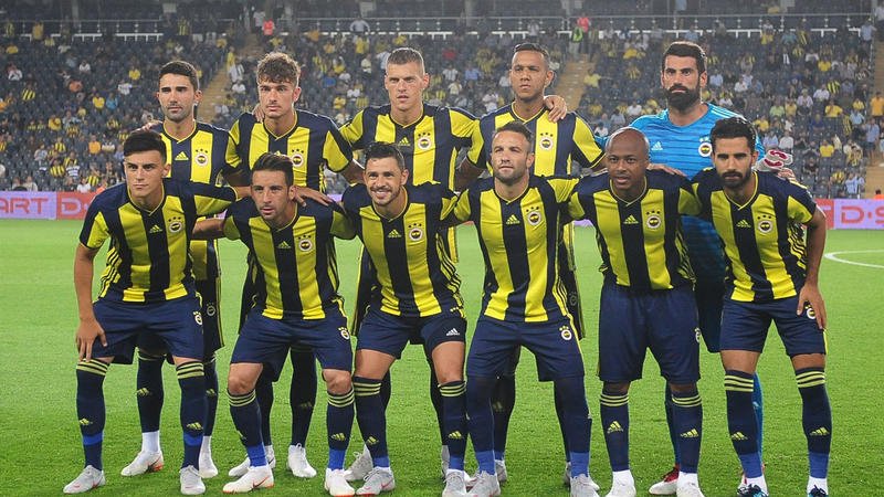 'Fenerbahçe'de 3 oyuncunun kaderi belli oluyor! Comolli harekete geçiyor