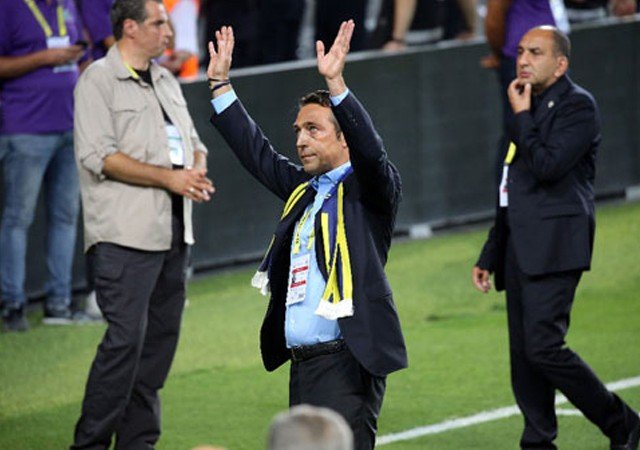 'Fenerbahçe'de Ali Koç sinirlendi! 2 yıldızın bileti kesiliyor