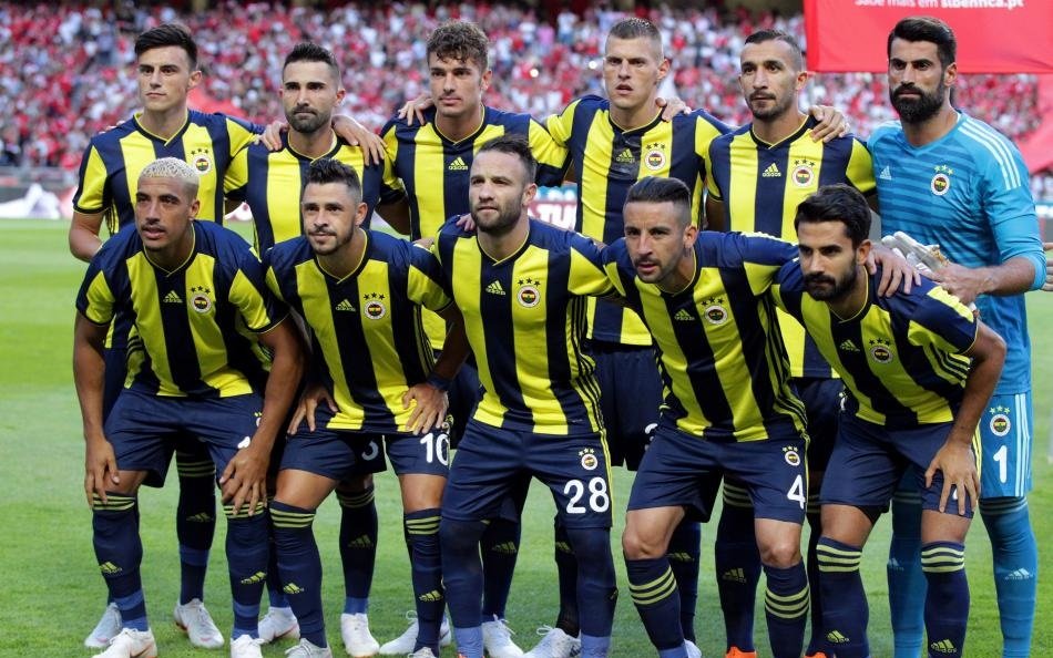 'Fenerbahçe'den forvete bir transfer! Benfica şansı için olay yorum