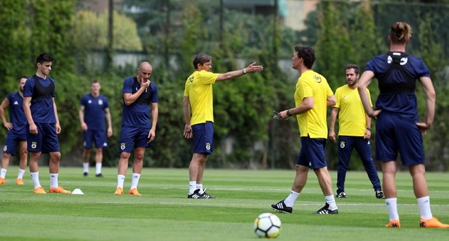 <h2>Fenerbahçe’den son dakika transferi! Fransa’dan geliyor</h2>