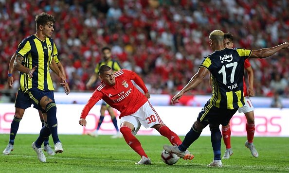 'Fenerbahçe'ye Benfica sonrası kritik uyarı; 