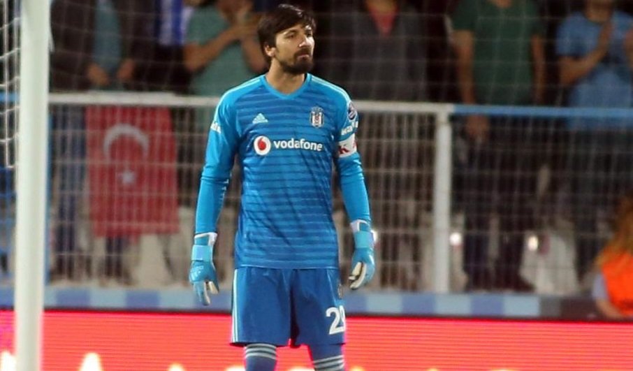'Flaş! Beşiktaş kaleci transferi için görüşmelere başladı! İşte o isim