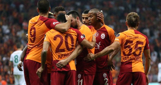 'Galatasaray'dan Fenerbahçe'ye transfer! 2 yıllık imza...