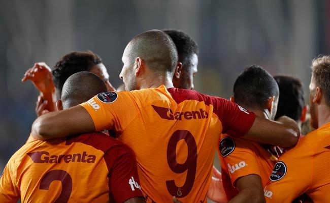 'Galatasaray'dan sol beke 2 yerli transferi! Kim gelecek?