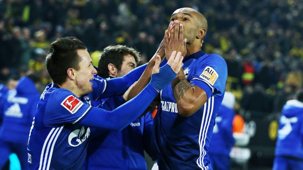 'Galatasaray'ın rakibi Schalke'den dikkat çeken transfer