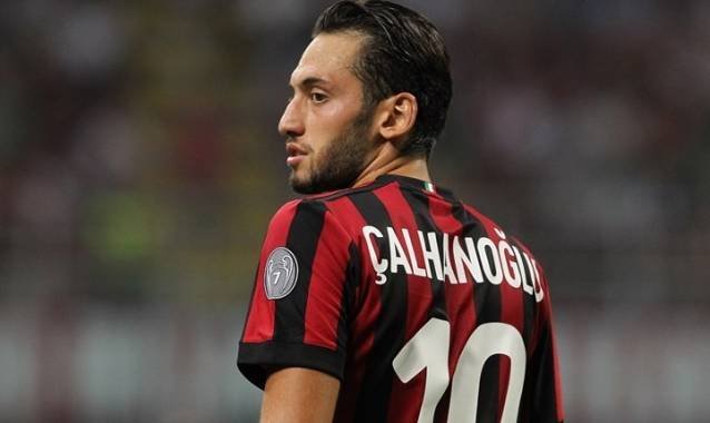 'Hakan Çalhanoğlu'ndan dikkat çeken Galatasaray paylaşımı