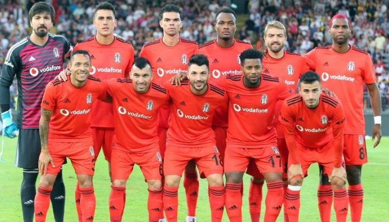 'LASK Linz - Beşiktaş maçında olay kavga!