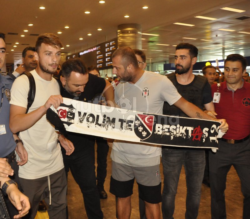 'FutbolArena, Adem Ljajic'in gelişini görüntüledi