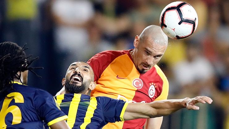 Maicon’a Rus kangası