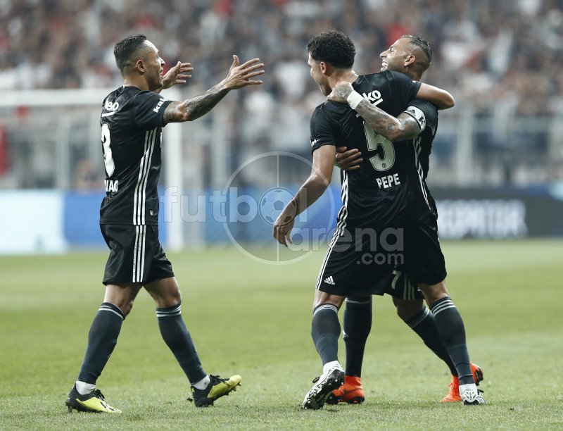 'Pepe Beşiktaş formasıyla rekora koşuyor 