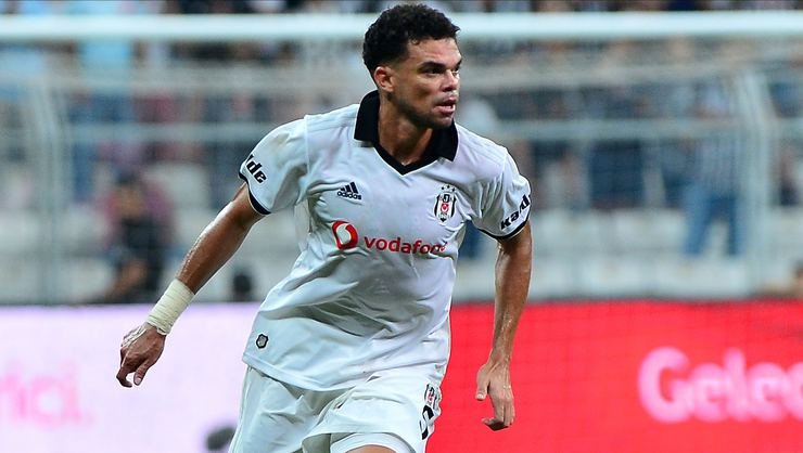Pepe’den Lionel Messi dokunuşu!
