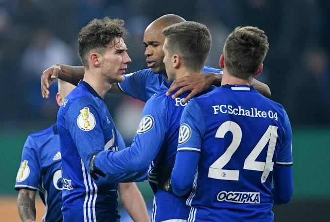 'Schalke'den Galatasaray'a Türkçe mesaj  