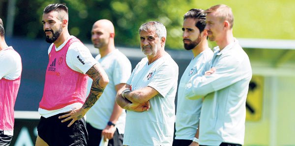 'Şenol Güneş'ten flaş Negredo kararı! Şaşırtacak