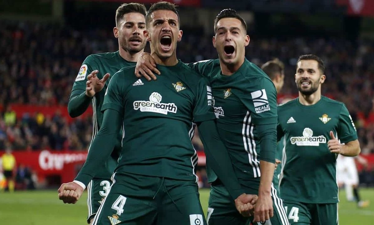 'Siyah Beyazlılar'ın, 10 numara transferi konusunda gündemine