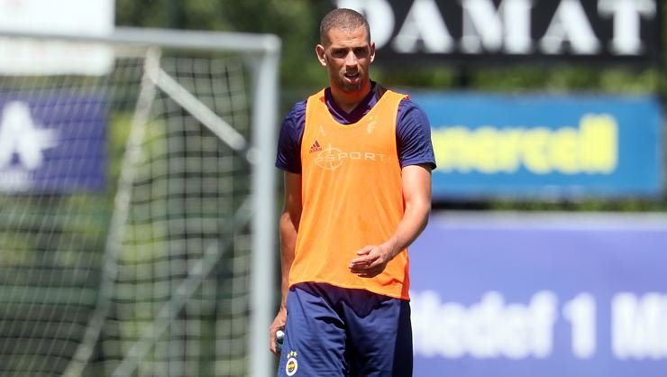 <h2>Slimani için başvuru yapılmış</h2>