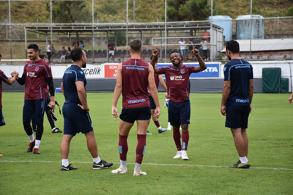 <h2>Trabzonspor’dan Galatasaray öncesi DEV gelişme</h2>