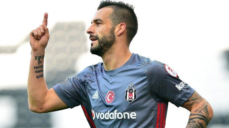 'Ve Beşiktaş'a Negredo piyangosu! 3 milyon euroya İngiltere'ye