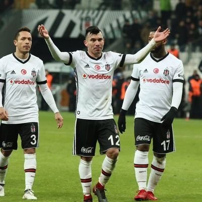 'Ve Beşiktaş'a sürpriz Medel teklifi!