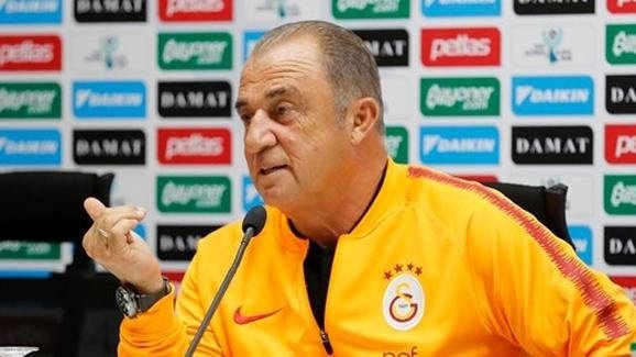 'Ve Fatih Terim yılın transferine odaklandı! Fenerbahçeli yıldız